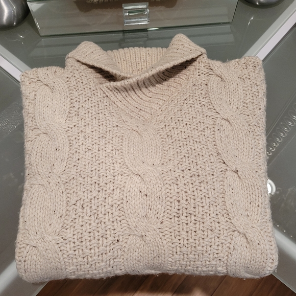 BURBERRY MEN'S SWEATER SIZE S - Picture 2 of 13